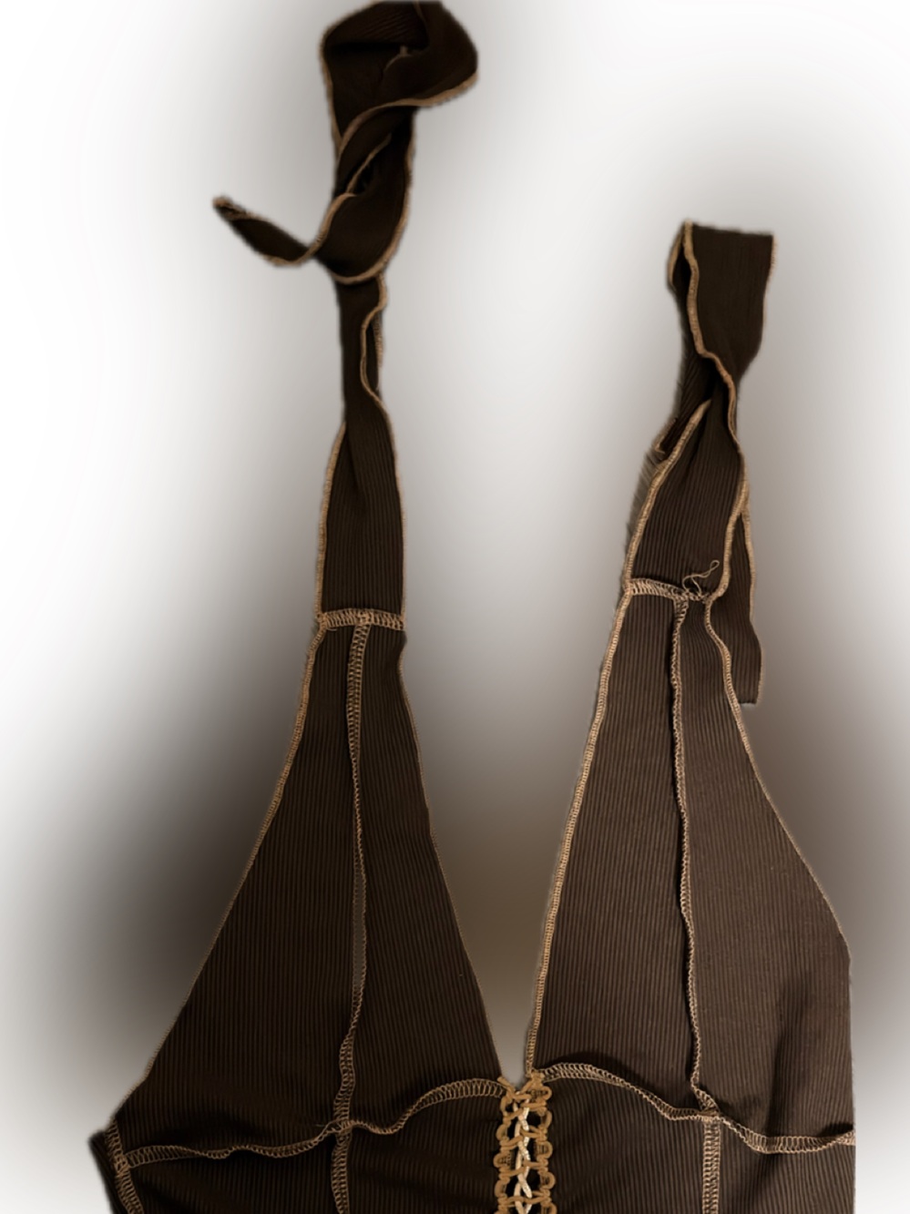 Brown Halter-Style Women's Shoulder Bag with Contrast Stitching - Picture 3 of 6